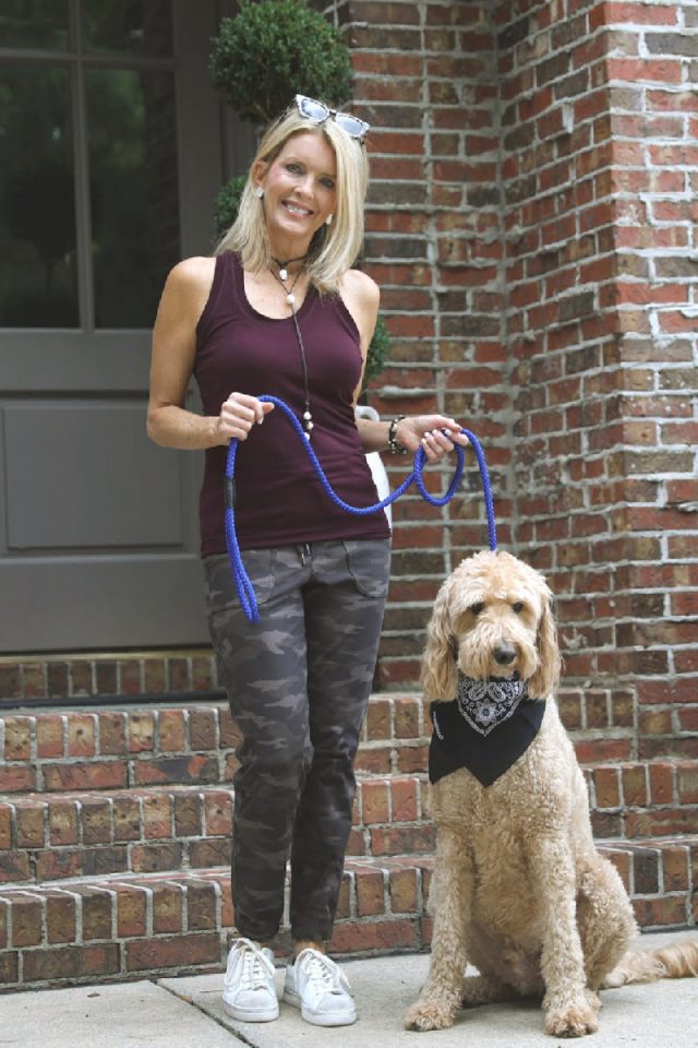 how to look cute in joggers