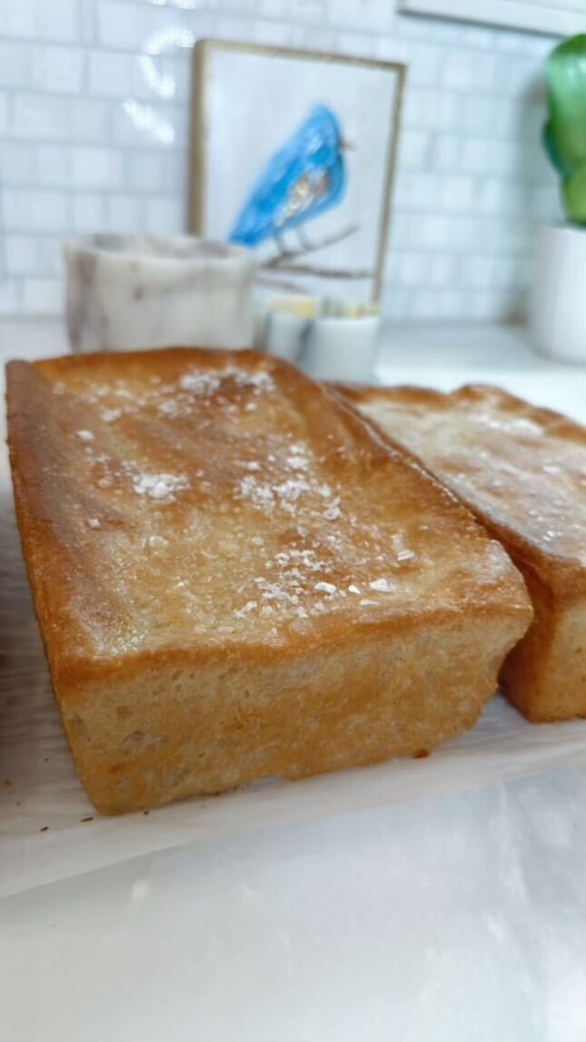 Jamie’s Newest Obsession: Making Sourdough Bread
