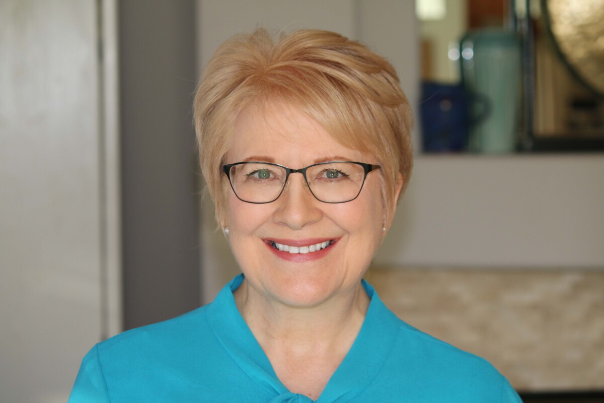 Close-up headshot of Kristen Jenson, founder of Defend Young Minds and the author of Good Pictures, Bad Pictures